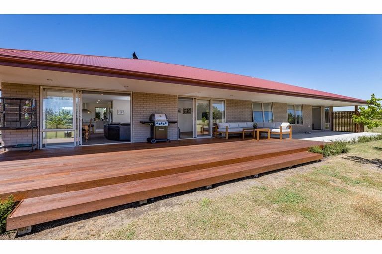 Photo of property in 2840 South Eyre Road, Eyrewell, Rangiora, 7476