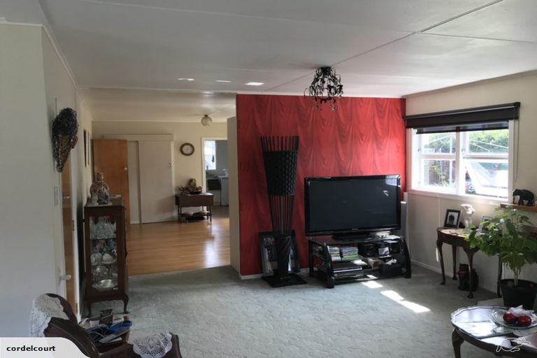 Photo of property in 35 Northgate, Strandon, New Plymouth, 4312