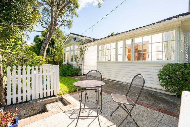 Photo of property in 50 Nottingham Street, Karori, Wellington, 6012
