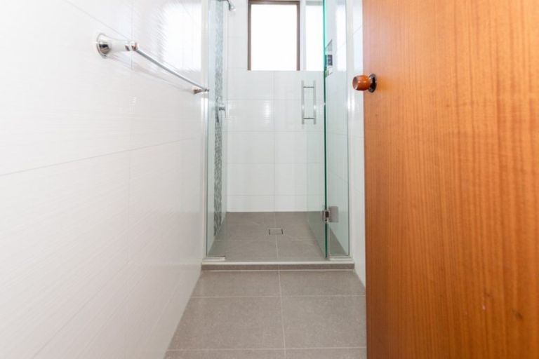 Photo of property in 10 Iona Place, Sockburn, Christchurch, 8042