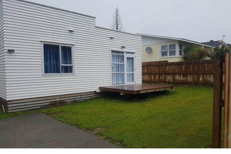 Photo of property in 29a-b Loongana Street, Waitangirua, Porirua, 5024