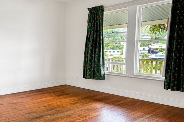 Photo of property in 75 Jacksons Road, Lyttelton, 8082