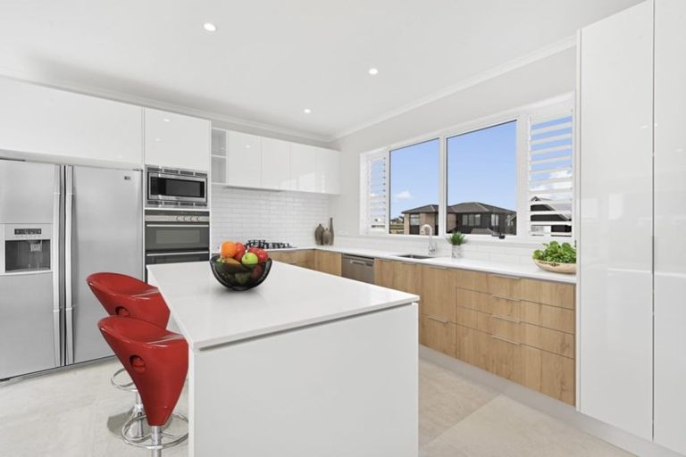 Photo of property in 12 Kainga Lane, Whenuapai, Auckland, 0618