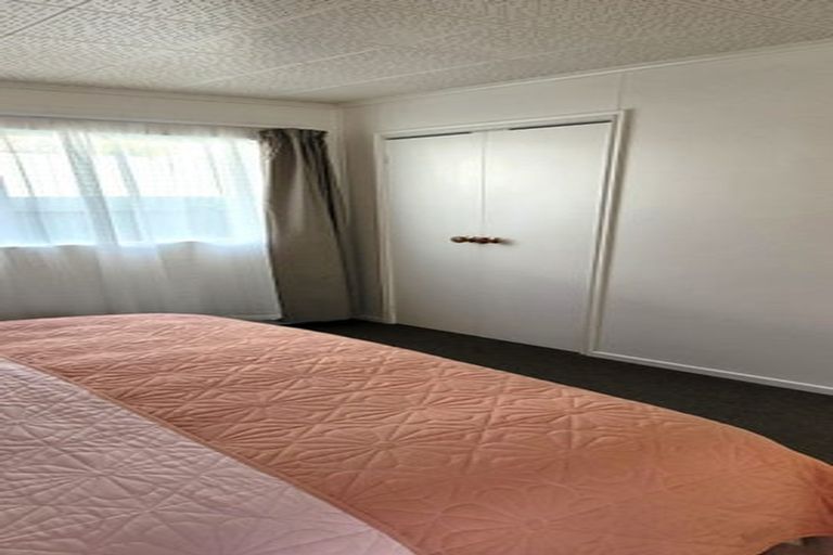 Photo of property in 74b Barrett Street, Westown, New Plymouth, 4310