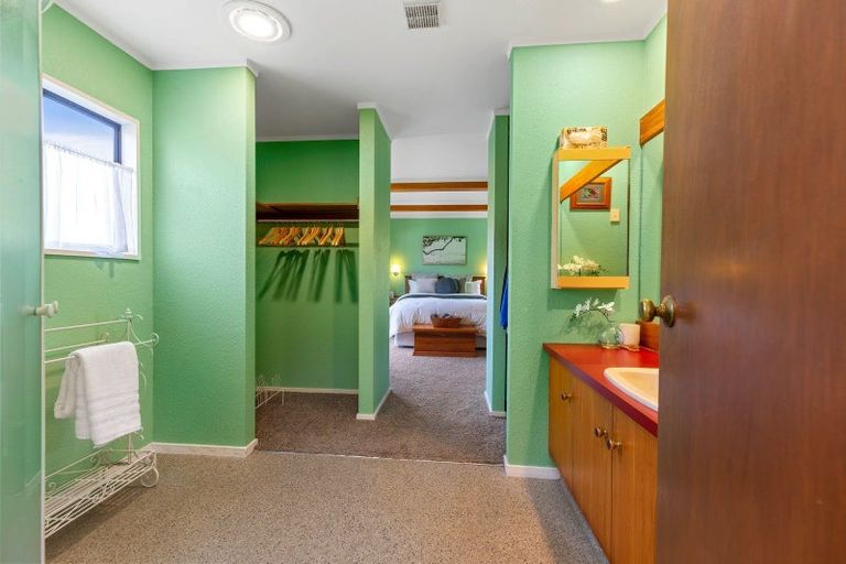 Photo of property in 70 Poike Road, Hairini, Tauranga, 3112