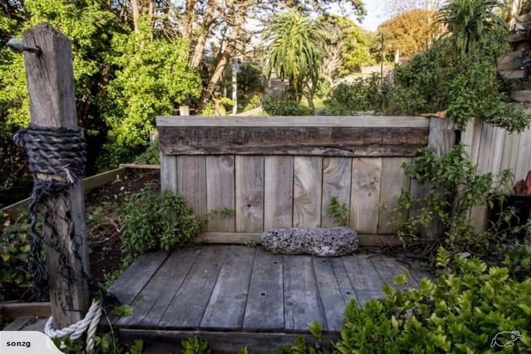 Photo of property in 51 Walker Street, Bluff, 9814