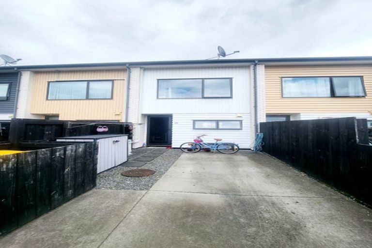 Photo of property in 89 Battalion Drive, Papakura, 2110