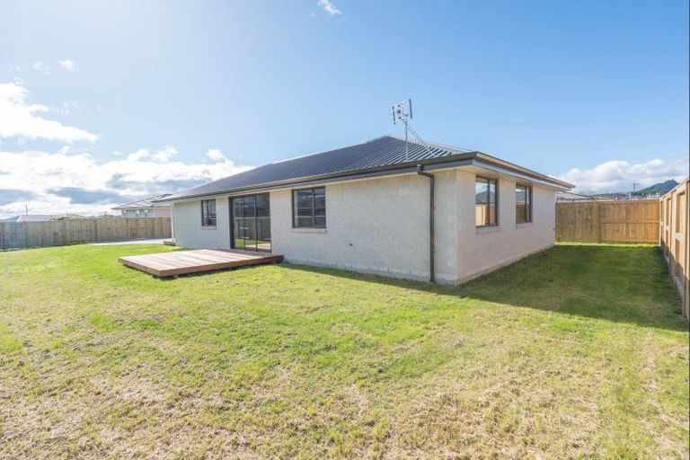 Photo of property in 8 Patete Place, Wharewaka, Taupo, 3330