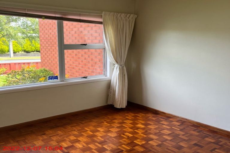 Photo of property in 10 Rosebank Avenue, Avalon, Lower Hutt, 5011