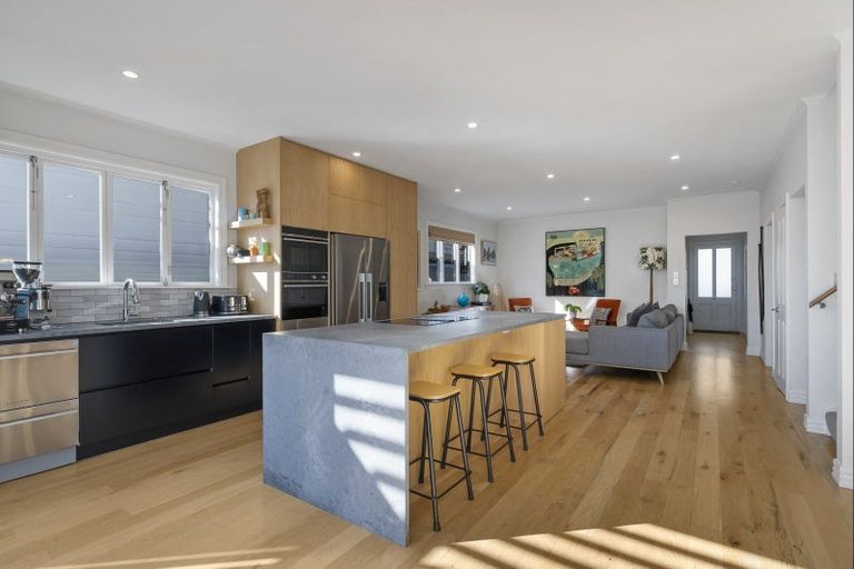 Photo of property in 14 Gunson Street, Freemans Bay, Auckland, 1011