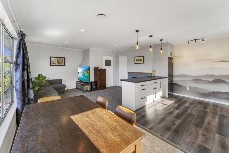 Photo of property in 39 Toi Toi Street, Toi Toi, Nelson, 7010