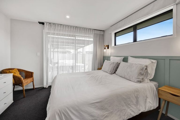 Photo of property in 9 Atutahi Street, Hurdon, New Plymouth, 4310