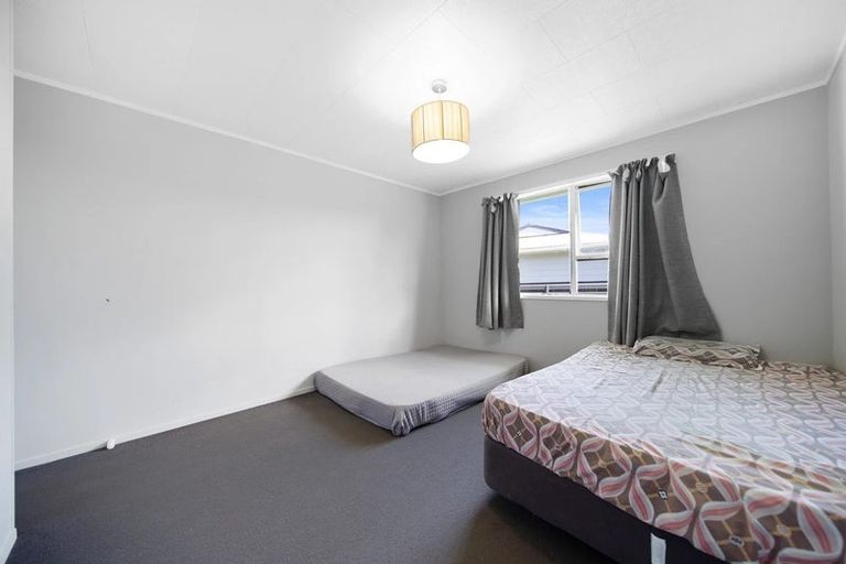 Photo of property in 16 Palermo Place, Clover Park, Auckland, 2023