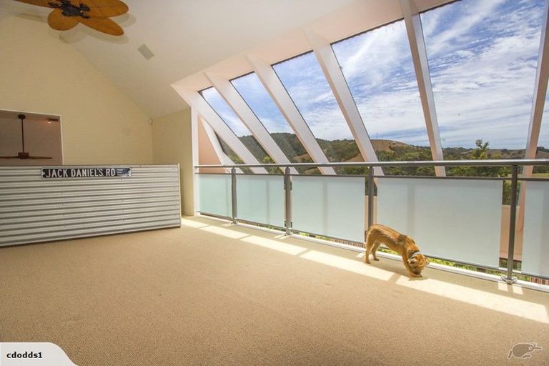 Photo of property in 1877 Matapouri Road, Matapouri, Whangarei, 0173