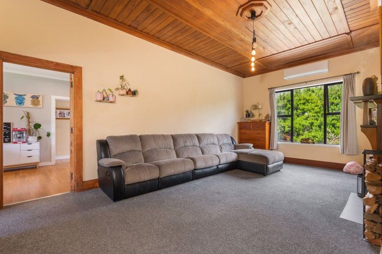 Photo of property in 1247 Tennent Drive, Linton, Palmerston North, 4472