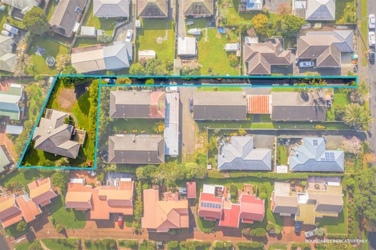 Photo of property in 48a Mcleod Road, Henderson, Auckland, 0612