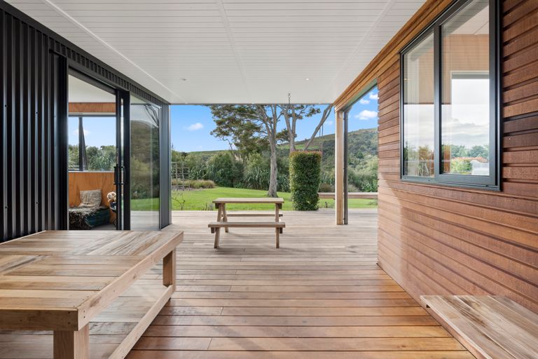 Photo of property in 844 Matakana Valley Road, Whangaripo, Warkworth, 0985