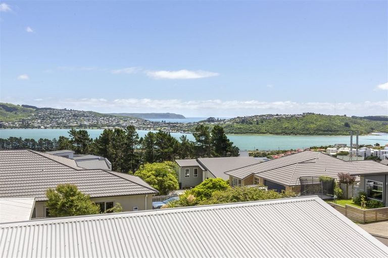 Photo of property in 29 Aspiring Terrace, Aotea, Porirua, 5024