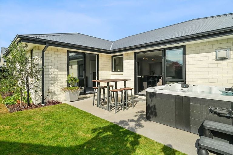 Photo of property in 10 Doppler Place, Wigram, Christchurch, 8042