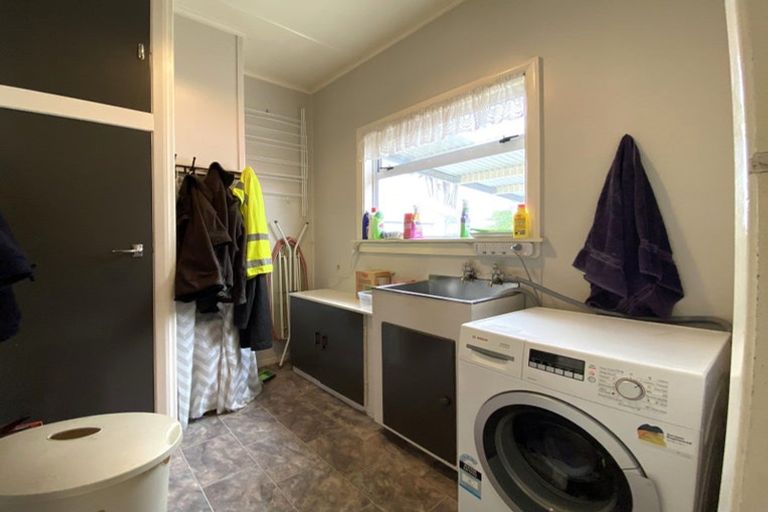 Photo of property in 15 Neptune Street, Dannevirke, 4930