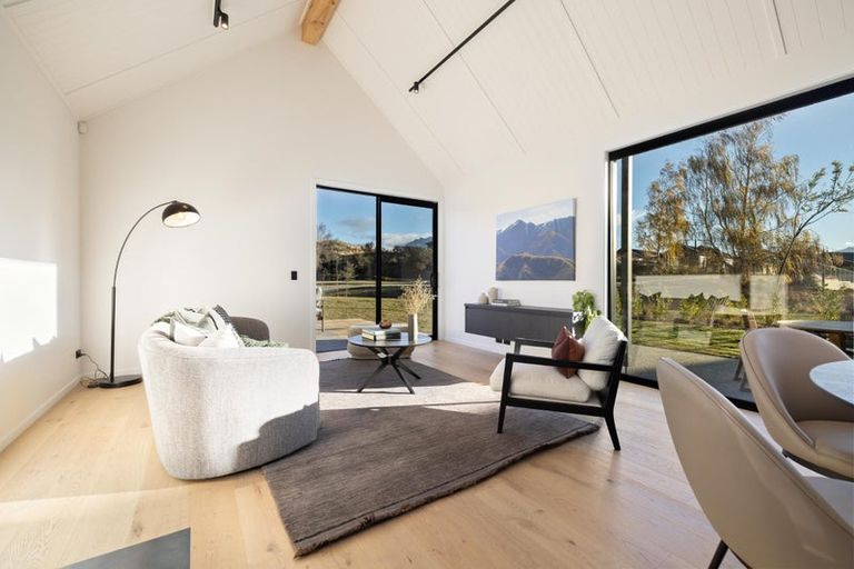 Photo of property in 7 Mckenzies Shute, Jacks Point, Queenstown, 9371