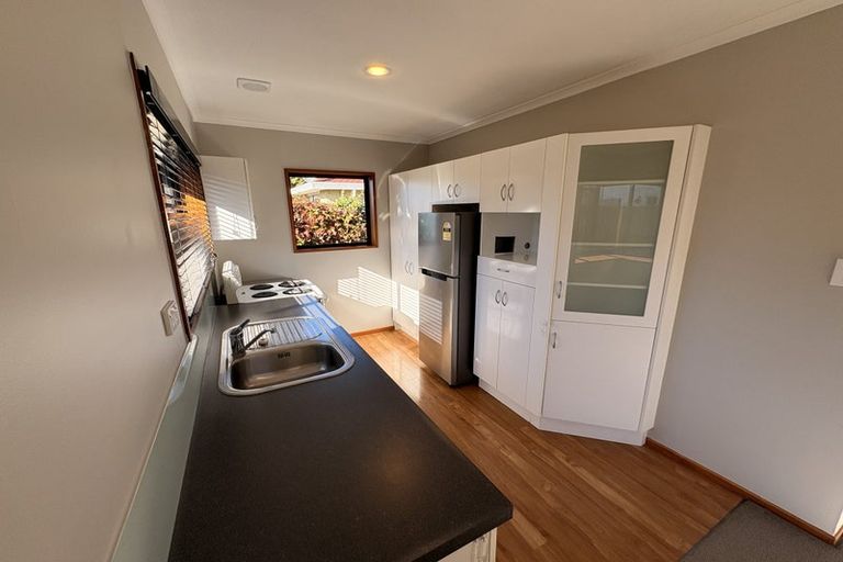 Photo of property in 2/38 Chipping Lane, Redwood, Christchurch, 8051