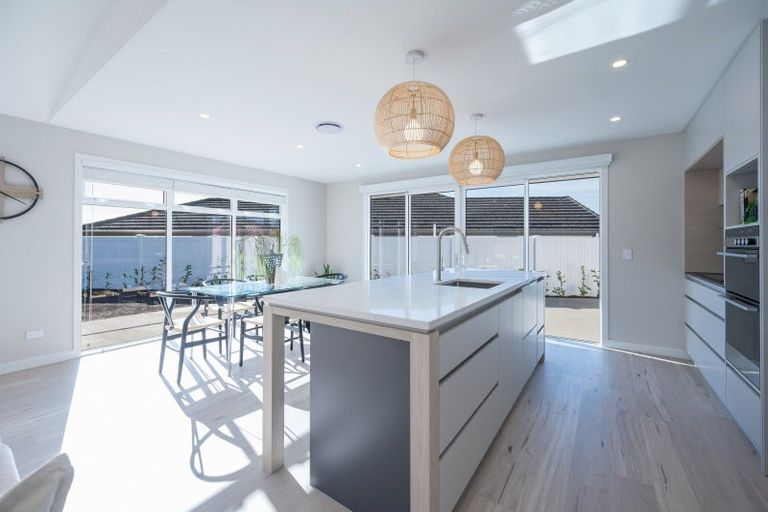 Photo of property in 72 Les Wakefield Road, Mapua, 7005