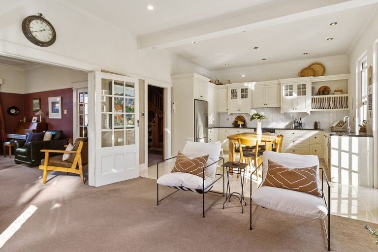 Photo of property in 6 Te Weka Street, Maori Hill, Timaru, 7910