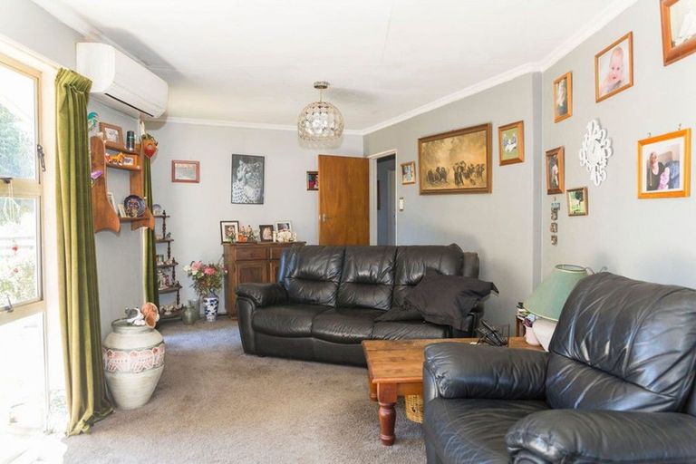 Photo of property in 12 Mathew Street, Dannevirke, 4930