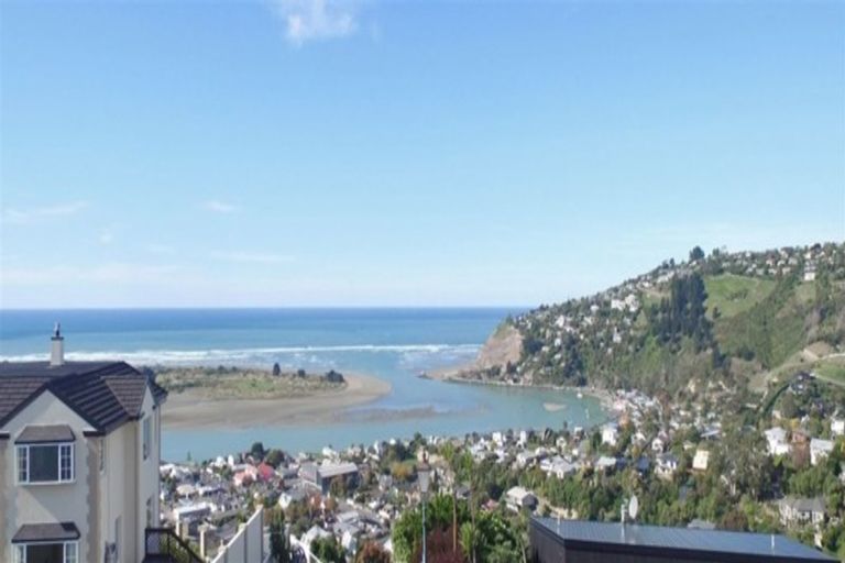 Photo of property in 84 Glenstrae Road, Redcliffs, Christchurch, 8081