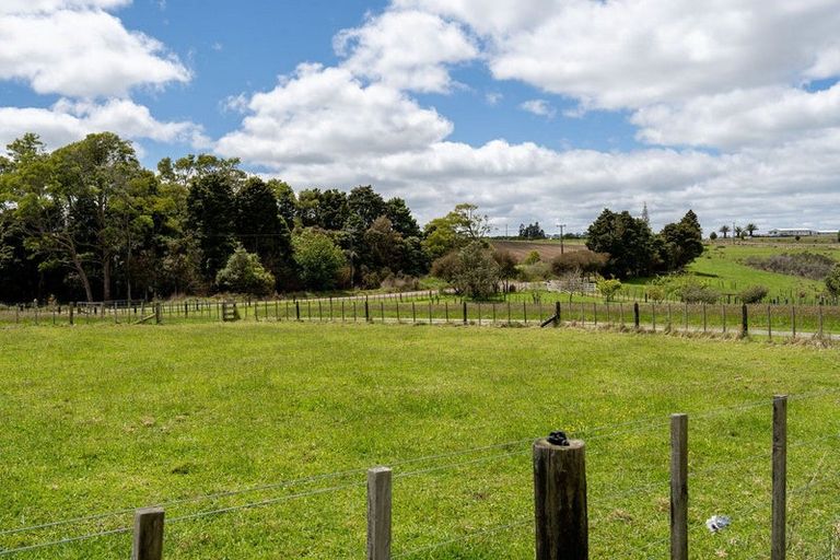 Photo of property in 33 Signal Road, Okaihau, 0475