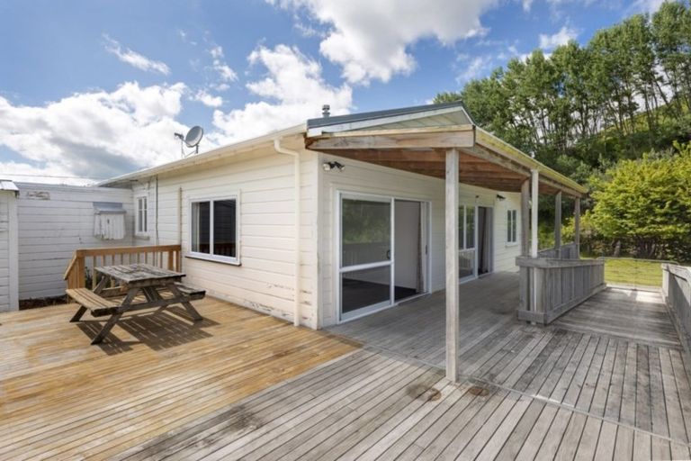 Photo of property in 3050 Tiniroto Road, Tiniroto, Manutuke, 4078