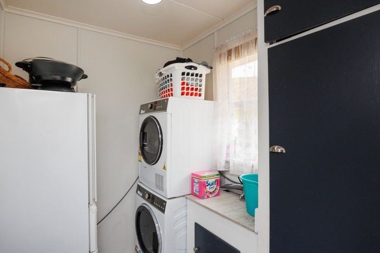 Photo of property in 69 Ongo Road, Hunterville, 4730