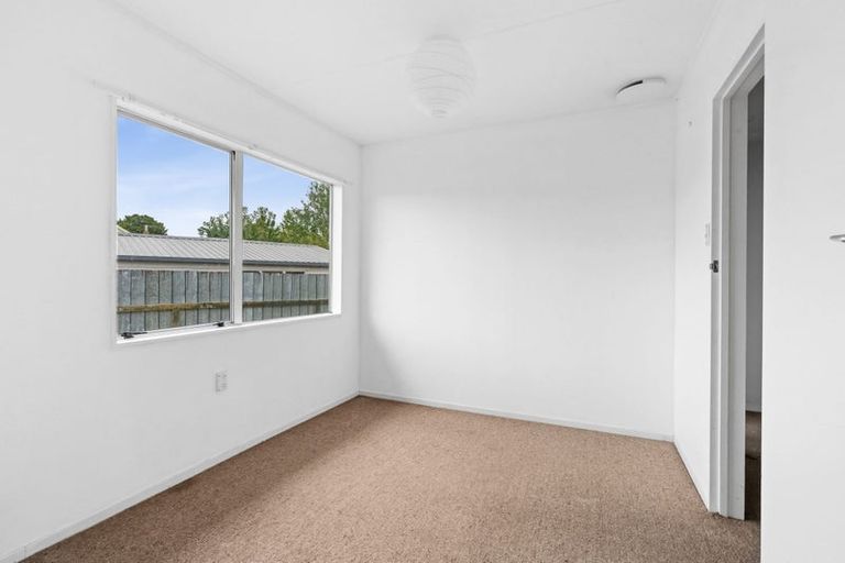 Photo of property in 33 Rimu Street, Levin, 5510