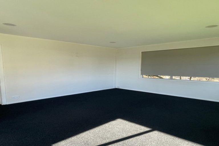 Photo of property in 61 Powrie Street, Glenfield, Auckland, 0629