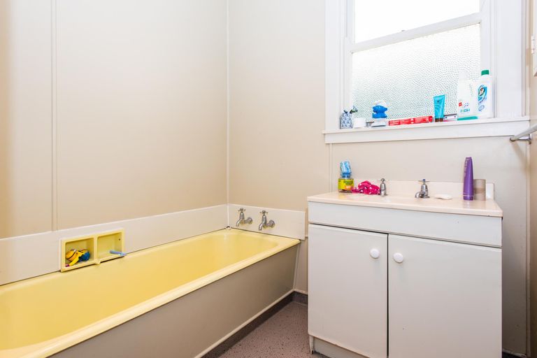 Photo of property in 192 Tyndall Road, Outer Kaiti, Gisborne, 4010