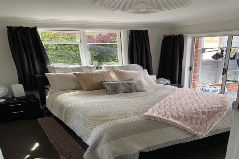 Photo of property in 24 Main Road, Fairfield, Dunedin, 9018