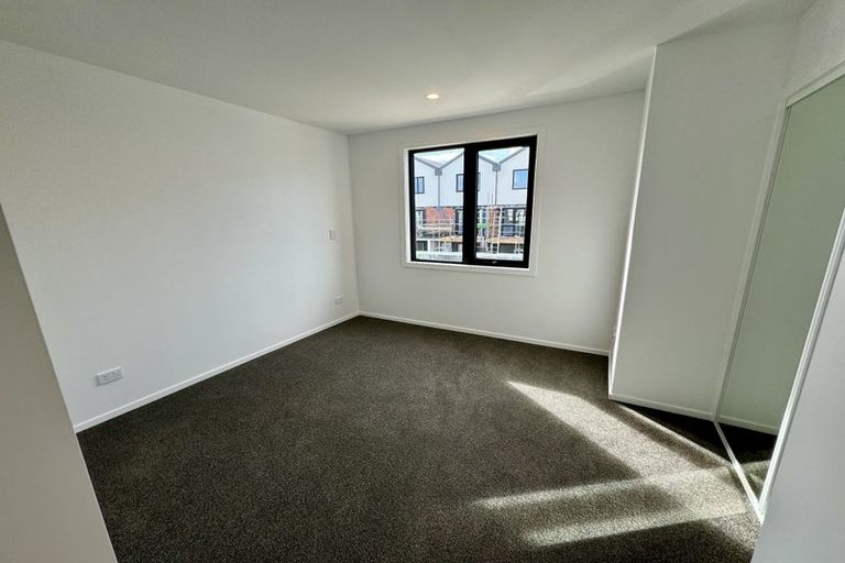 Photo of property in 35 Te Puketoka Lane, Mangere, Auckland, 2022