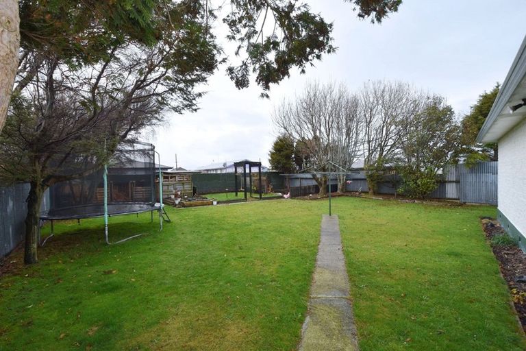 Photo of property in 23 Chesney Place, Heidelberg, Invercargill, 9812