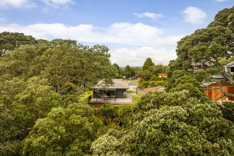Photo of property in 37 Pohutukawa Drive, Athenree, Katikati, 3177