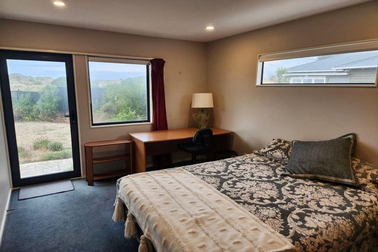 Photo of property in 411 Marine Parade, South New Brighton, Christchurch, 8062