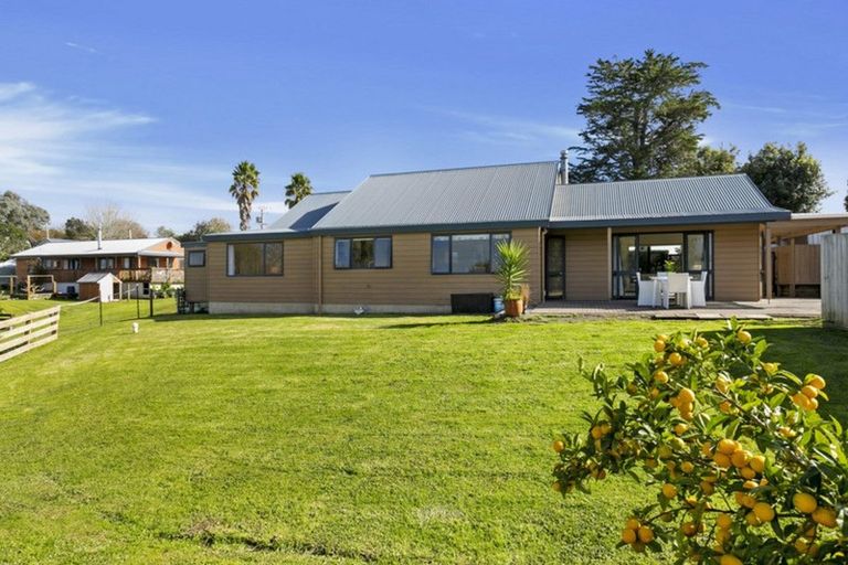 Photo of property in 204 Postman Road, Dairy Flat, Albany, 0794