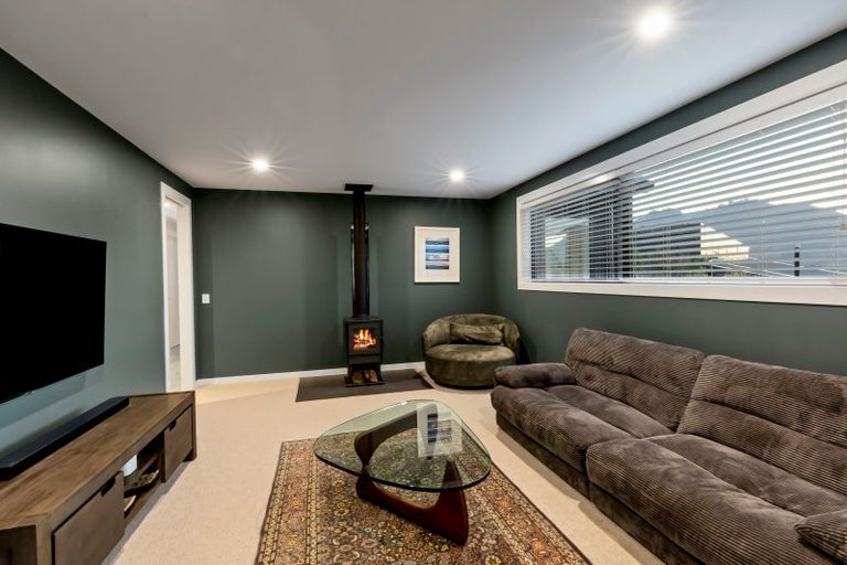 Photo of property in 66 Spur Ridge Rise, Jacks Point, 9371