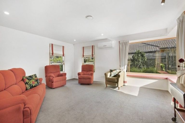 Photo of property in 6 Van Dieman Close, Templeton, Christchurch, 8042