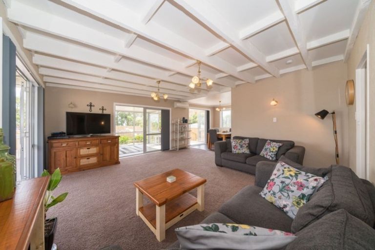 Photo of property in 872 Reid Line East, Bunnythorpe, Palmerston North, 4481