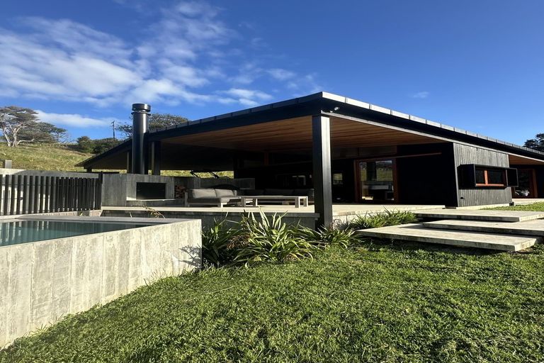 Photo of property in 22 Bishop Lane, Tawharanui Peninsula, Matakana, 0986