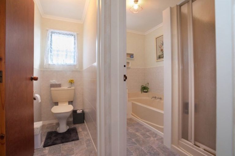 Photo of property in 3a Tui Mill Grove, Feilding, 4702