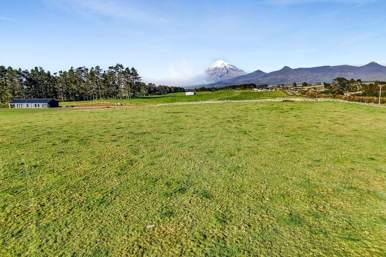 Photo of property in 185 Korito Road, Korito, New Plymouth, 4371