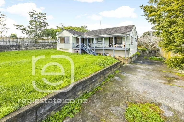 Photo of property in 6 Rako Place, Manurewa, Auckland, 2102