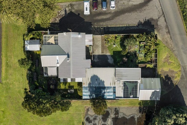 Photo of property in 9 West Beach, Waitara, 4320